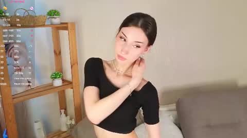 Milly online show from July 19, 3:31 am