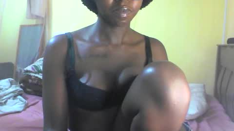 Ebonymuse2 online show from March 21, 1:54 am