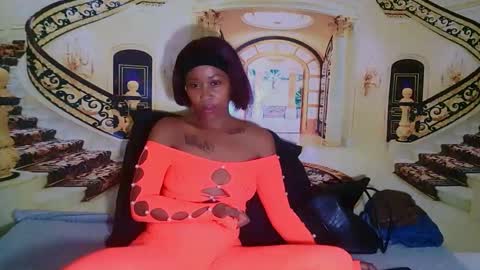 Lucy online show from February 17, 6:24 am