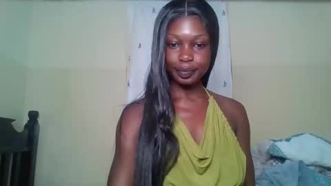 ebonytanqueen online show from April 8, 12:13 am
