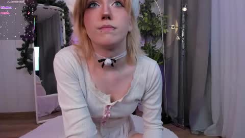 Asuna  Lana  online show from January 8, 6:50 am