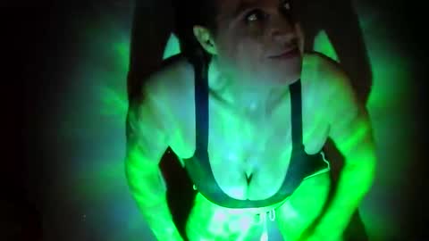 Angel online show from December 17, 11:27 pm