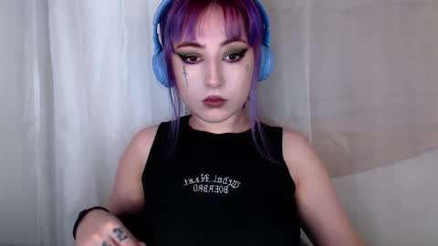 fickle demon made of clumps of matter online show from February 9, 2:36 am