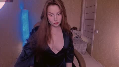 eesmaaarr online show from February 9, 10:32 pm