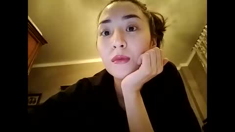 Effy online show from January 18, 5:59 pm