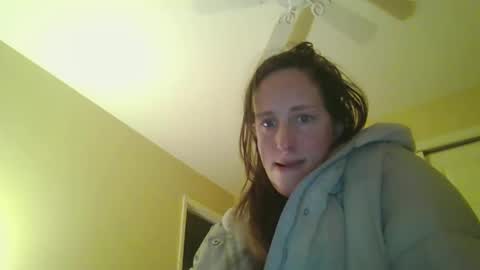 egenovese18 online show from February 10, 11:41 pm