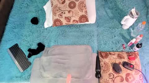 Eilin online show from September 18, 9:57 pm