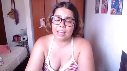 eimy_saenzz online show from January 17, 6:26 pm