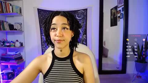 Ela  Help me reach 100 thumbs up online show from March 21, 2:16 am