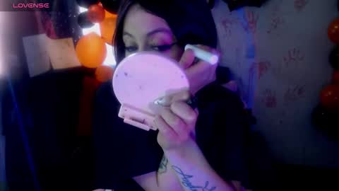 ELA  online show from October 15, 6:32 pm