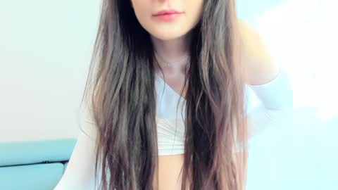 Ela online show from October 6, 7:03 am