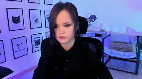 Your sweet girl online show from February 5, 11:28 pm