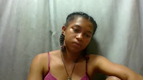 elaliealdy online show from October 25, 6:48 pm