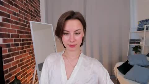 ELA 3 online show from March 3, 6:20 am