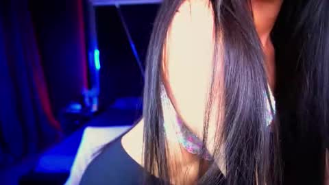 elegant_mysterious online show from September 14, 2:42 am