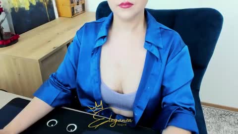 eleganzavogue online show from June 3, 2:55 pm