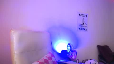  Elektra Sky  online show from April 10, 9:43 pm