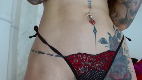 elektra online show from December 4, 4:30 pm