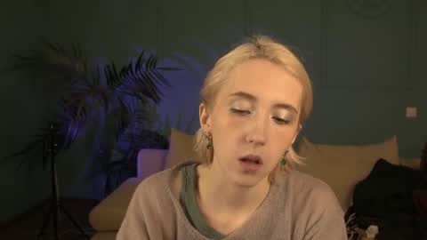 Elen  online show from April 27, 5:48 am