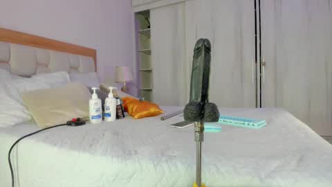 Elena online show from January 9, 8:24 pm