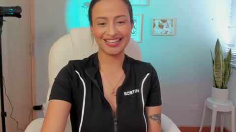 Elena online show from January 10, 6:06 pm