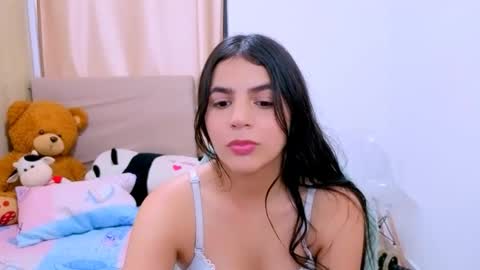 agnes online show from February 6, 9:29 pm