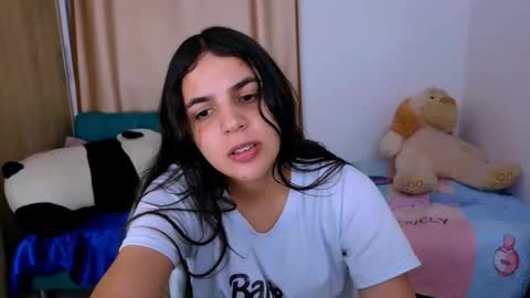 agnes online show from October 17, 8:45 pm