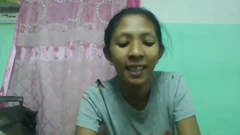 eliah193653 online show from April 3, 8:01 am