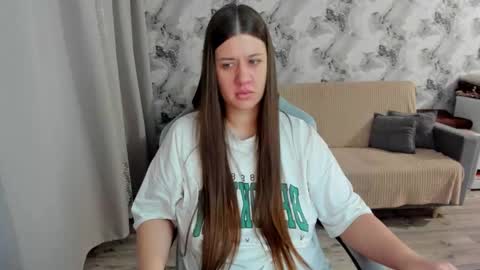 Aletta Oushen online show from October 9, 12:31 pm