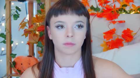 ElisabethDavis online show from October 8, 5:17 pm