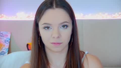 ElisabethDavis online show from February 24, 3:20 pm