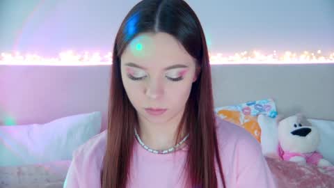 ElisabethDavis online show from January 31, 3:33 pm