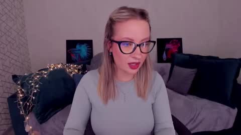 Elisabeth online show from March 3, 4:43 pm