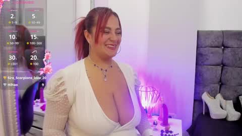 ELISE LEYTON online show from February 19, 3:16 pm