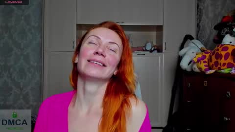 Elise online show from November 2, 8:34 pm