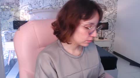 Eliza online show from November 14, 7:14 pm