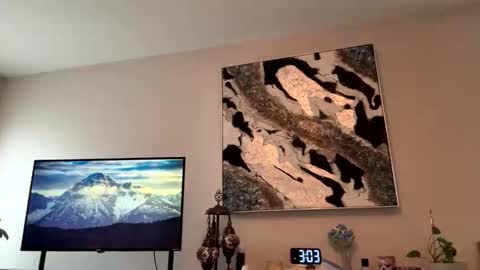 elizabeth77769 online show from February 23, 9:03 pm