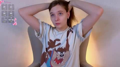 Elizabeth online show from March 3, 1:11 am