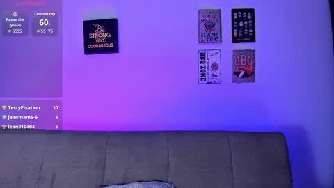 Elizabeth bolt    online show from January 13, 8:35 pm