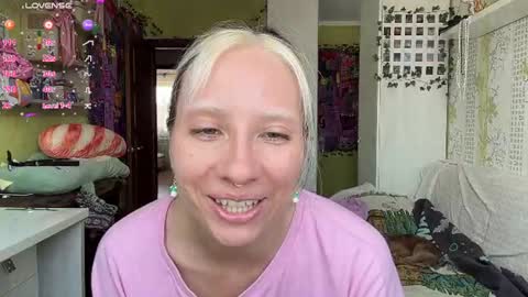 elizabethh_brown online show from August 4, 7:36 am