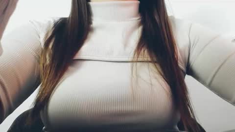 elizsun online show from April 20, 7:33 am