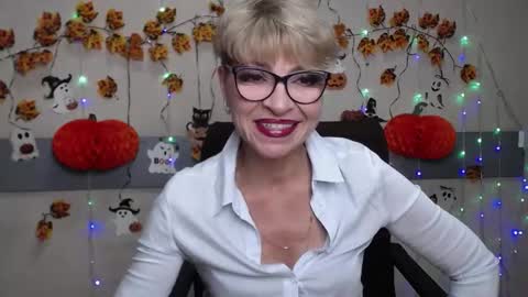 EllaBonito online show from November 2, 6:39 am