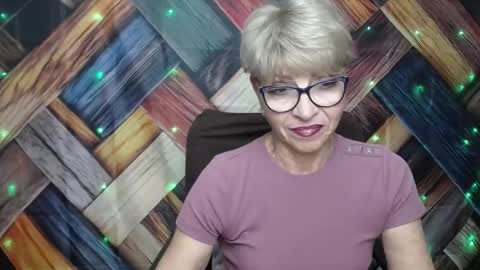 EllaBonito online show from October 6, 11:49 am