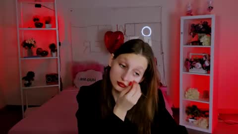 Ella online show from February 27, 2:32 pm