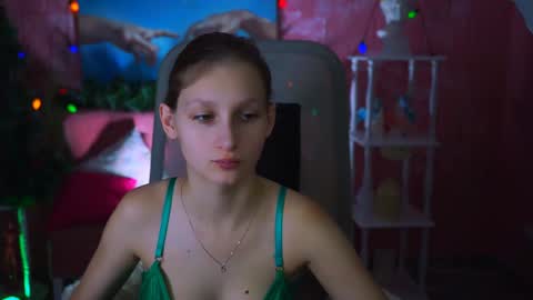 Ella online show from January 4, 7:34 am