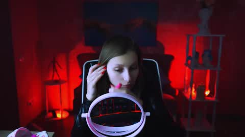 Ella online show from February 22, 6:39 am