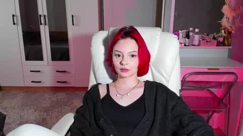 ellales online show from September 20, 10:57 am