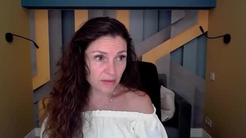 EllaLongs online show from September 9, 11:21 am