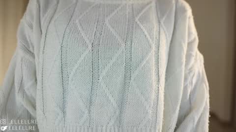 Linda Restrepo online show from February 3, 7:10 pm