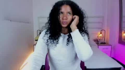  Ellie   online show from February 11, 12:25 pm